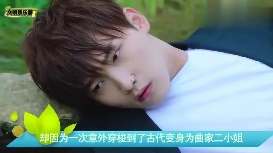 老师台下指导学生,秒变戏精,有个戏精老师是什么体验呢?-专业解答你的问题